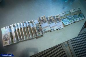 [VIDEO] Rozbita grupa wyłudzająca dofinansowanie na realizację innowacyjnych projektów